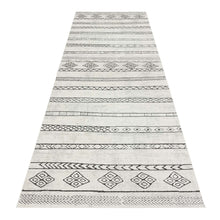 Glen 2053 Lt Grey Hallway Runner